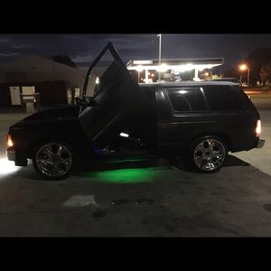 Meet your Posher, Darrell